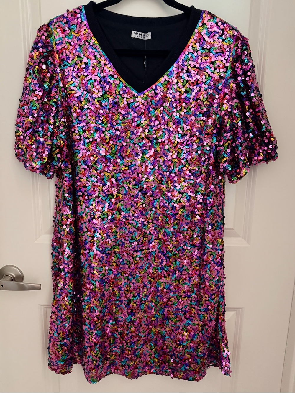 NWT Women’s Multicolor Sequin V-Neck Dress